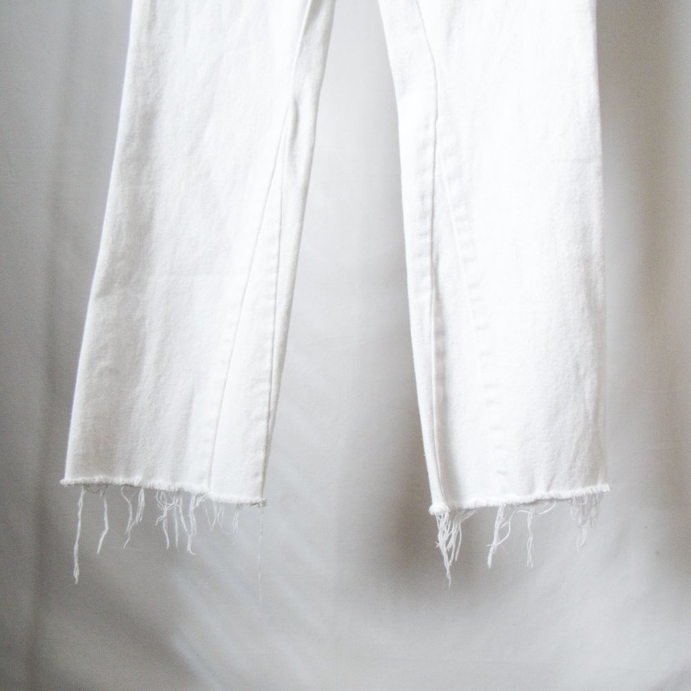 ✨WE THE FREE✨ Free People White Denim Pants with Bandana Print Belt Size-25, XS. - Picture 6 of 10